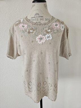 Vintage Shenanigans Floral Embroidered Knit Top Cottagecore/Grandmacore L